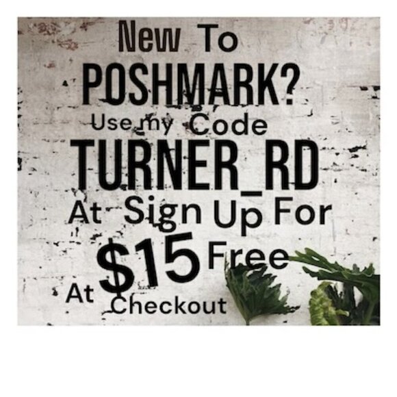 PATRICIA Nash CASSINI feather & chunky rhinestone beaded wristlet Berry Red. NWT - Picture 11 of 11